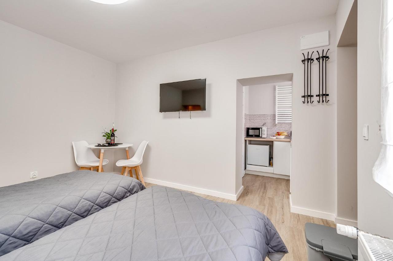 Central Platinum Apartments 20 Рибник Екстериор снимка